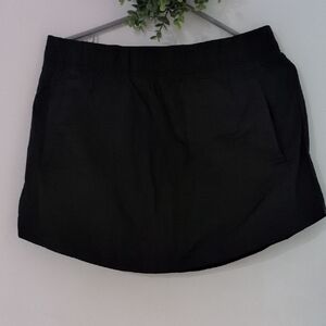Classic Black Mini Skirt
